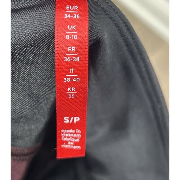 SPANX Faux Leather Leggings Small BURGUNDY shiny Holiday Dressy City Chic EUC - Picture 11 of 12